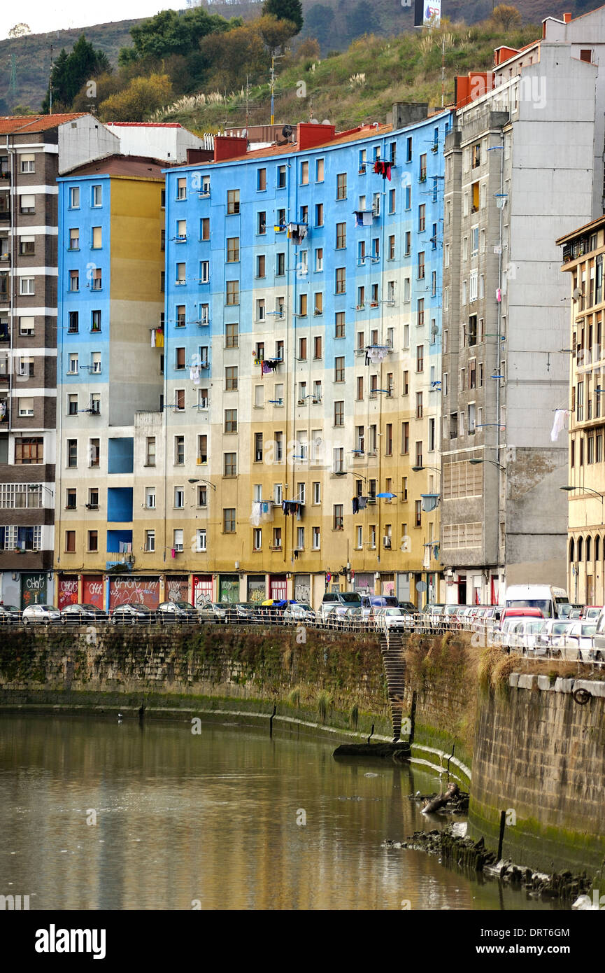 Riverside, Bilbao Nervion, Gascogne, Pays Basque, Espagne, Europe Banque D'Images