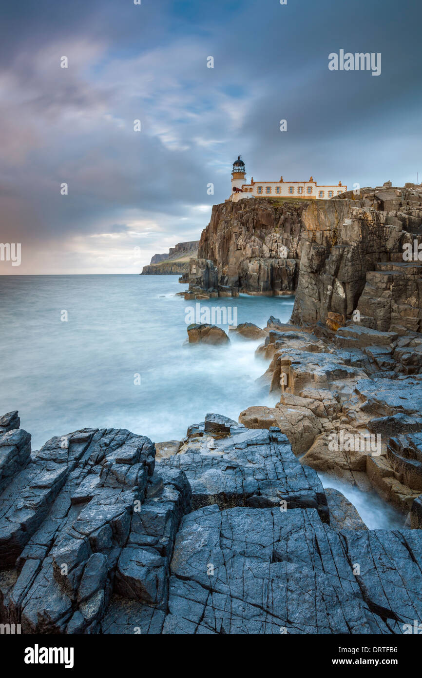 Neist Point Lighthouse, île de Skye, Hébrides intérieures, Écosse, Royaume-Uni, Europe. Banque D'Images