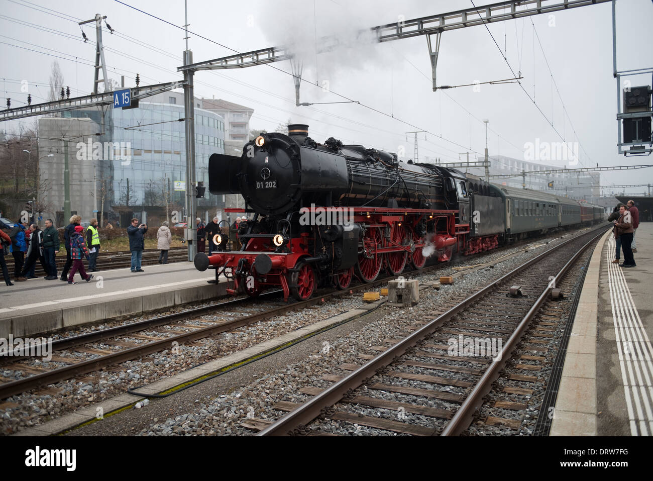 Deutsche Reichsbahn-Gesellschaft Locomotive à vapeur BR 01 à Fribourg, Suisse -1 Banque D'Images