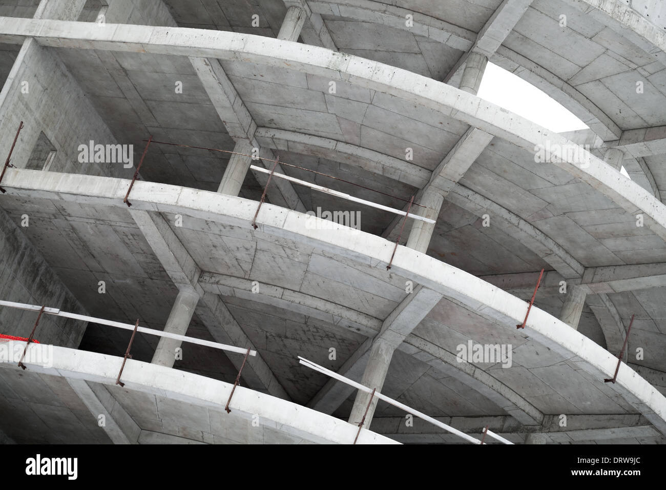 Résumé ronde industrielle en construction de bâtiment en béton Banque D'Images