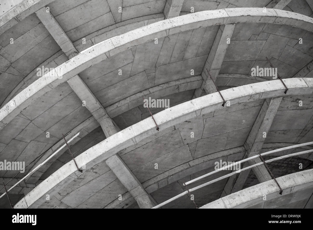 Résumé de béton gris industriel bâtiment en construction Banque D'Images