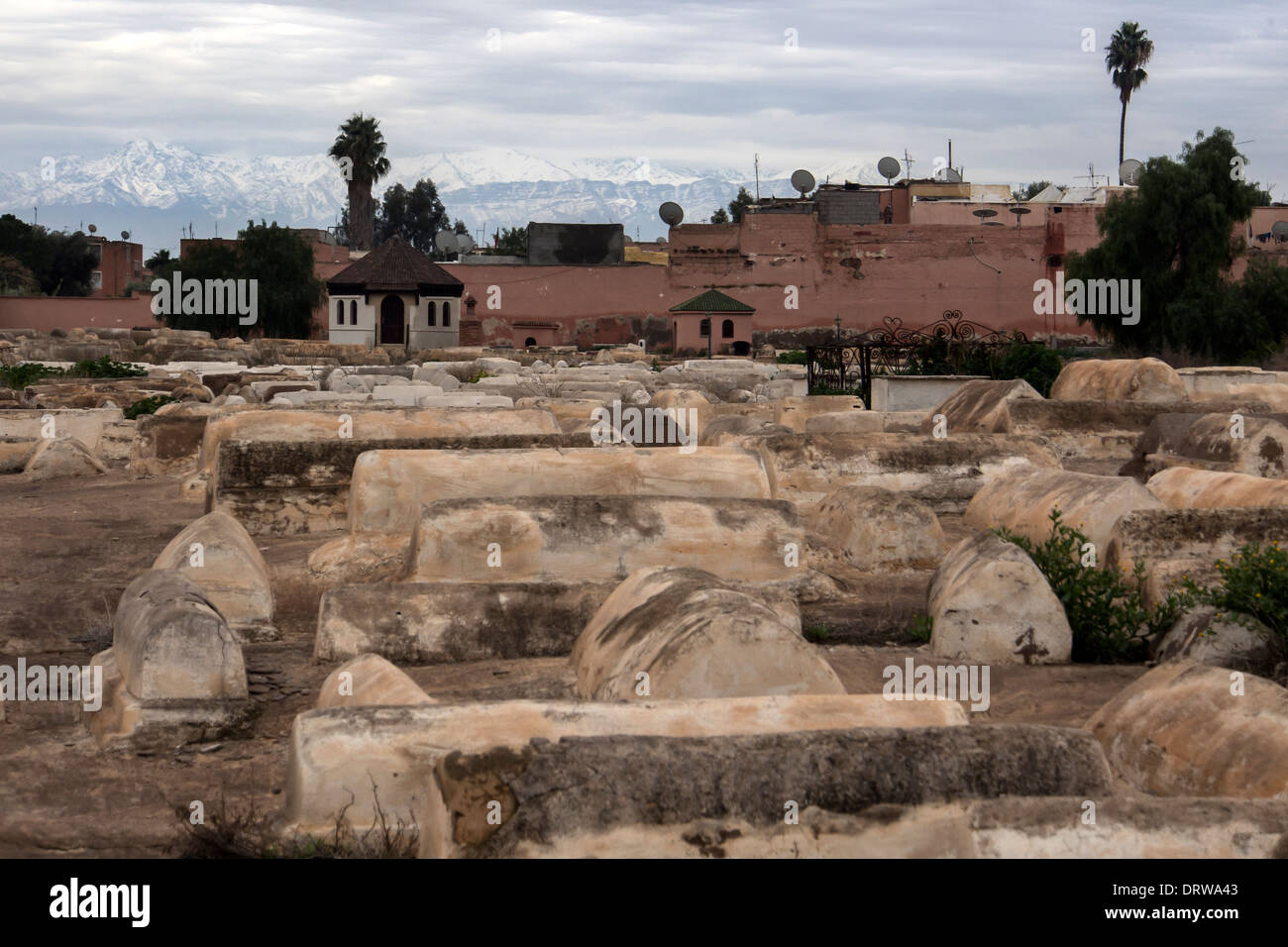 MARRAKECH, MAROC - 22 JANVIER 2014 : cimetière juif (Miaara) dans le quartier Mellah de la Médina Banque D'Images