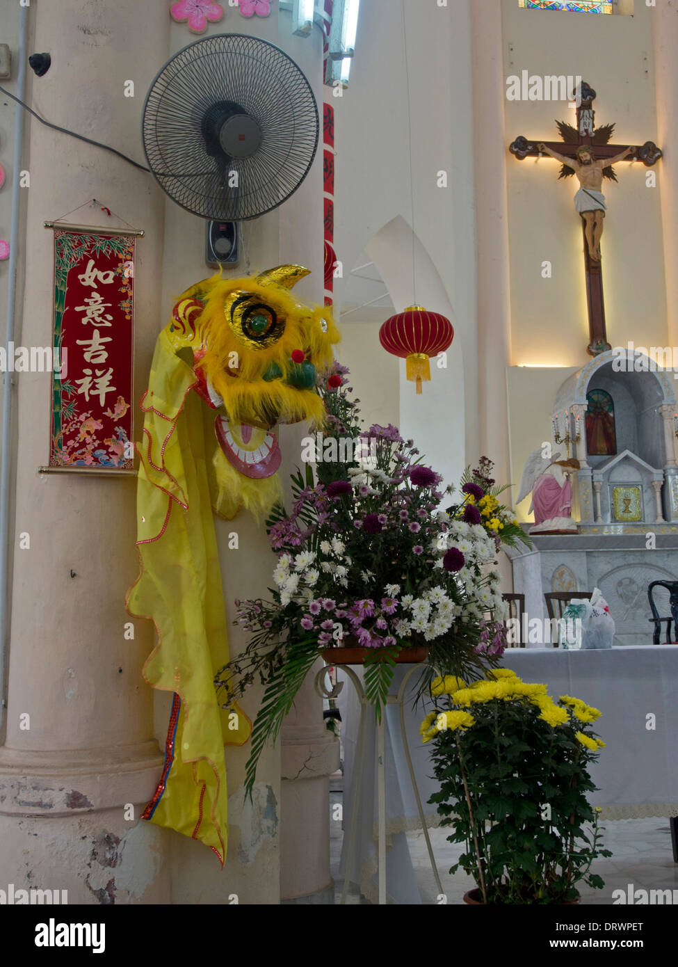 Tête de dragon chinois à St François Xavier église catholique à Malacca, Site du patrimoine mondial de l'UNESCO, la Malaisie Banque D'Images
