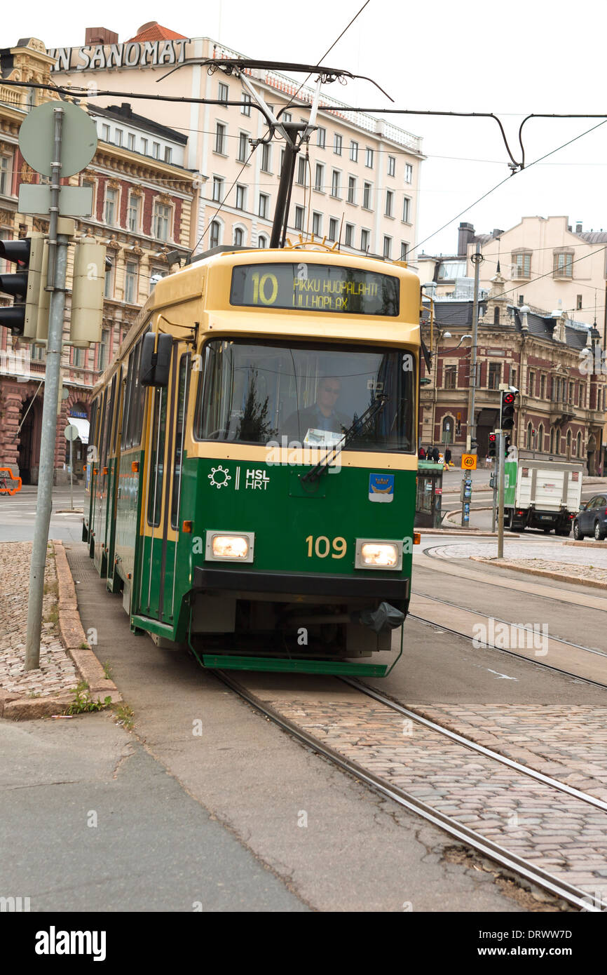 Les tramways de la ville de Helsinki en Finlande ville Banque D'Images