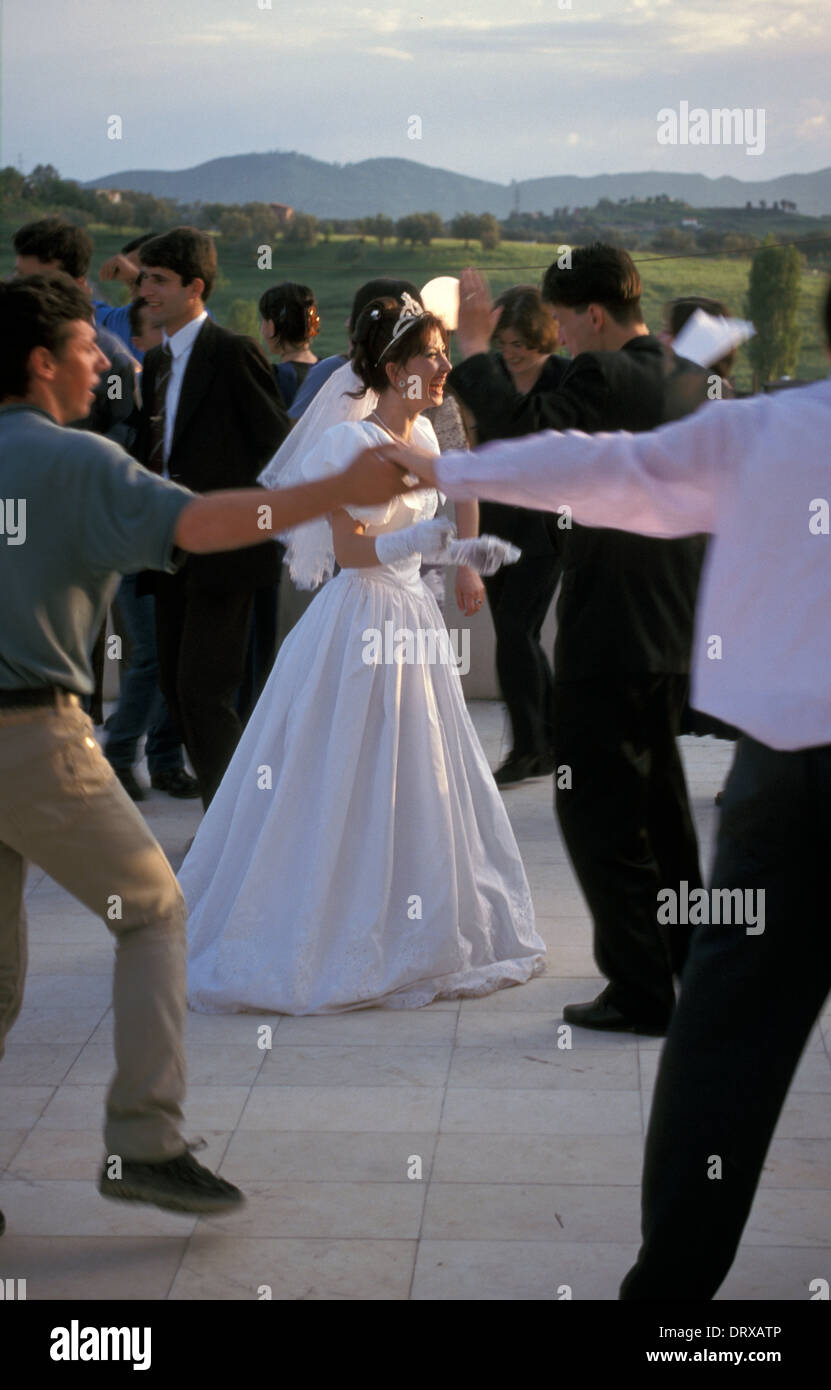 Un mariage à Tirana Banque D'Images