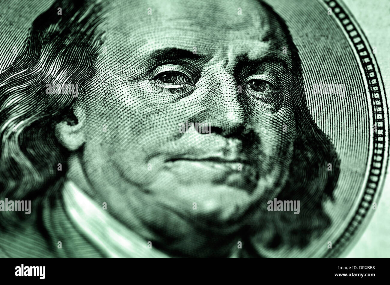 Gros plan du hundred dollar bill isolé sur Franklin portrait Banque D'Images