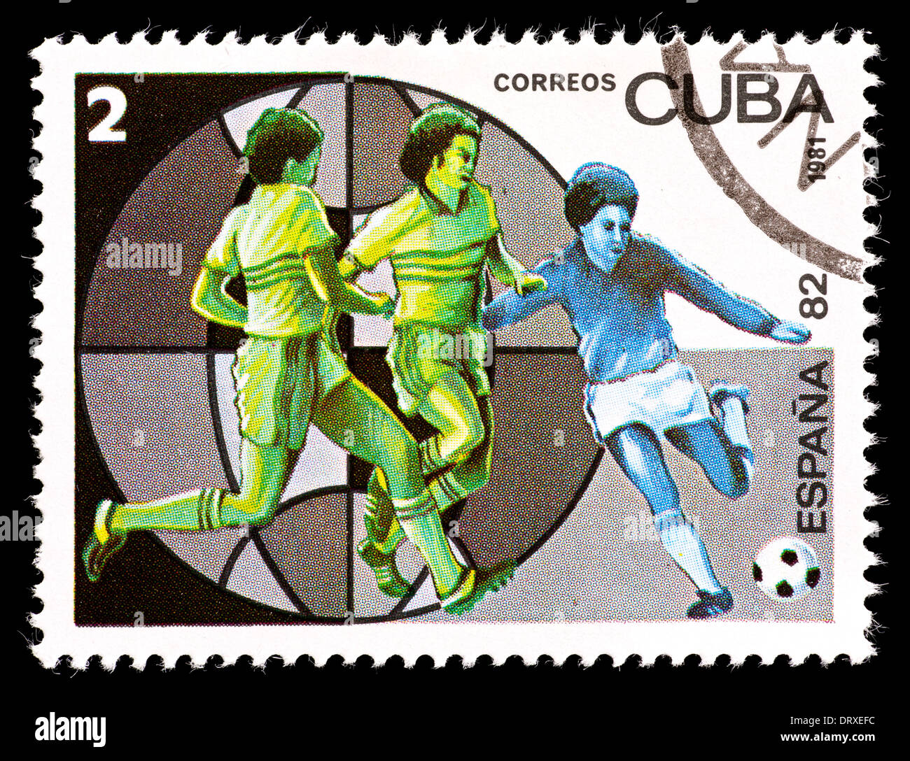 Timbre-poste de Cuba représentant des joueurs de football, émis pour la Coupe du Monde 1982 en Espagne. Banque D'Images