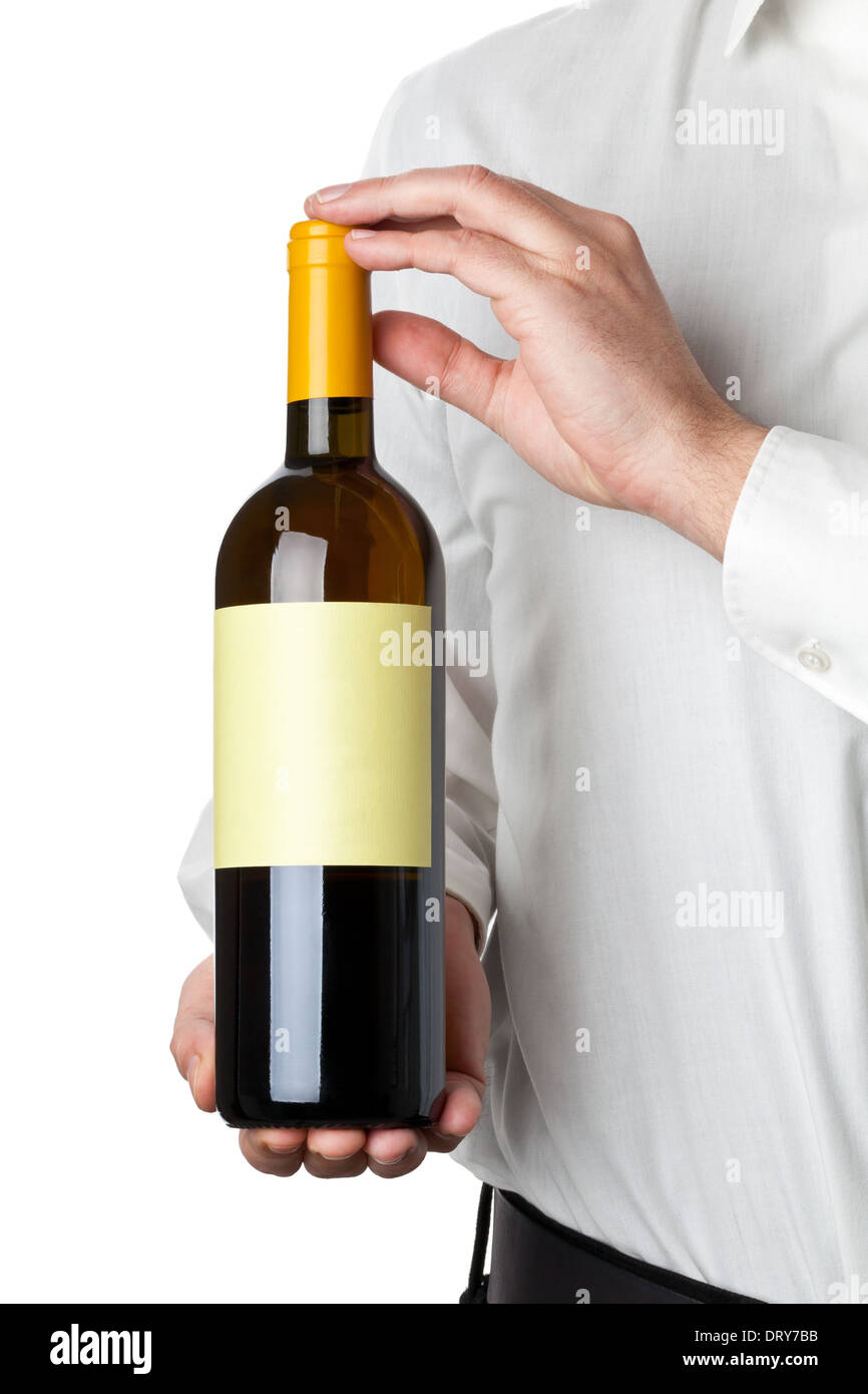 Homme tenant une bouteille de vin blanc isolé sur fond blanc Banque D'Images