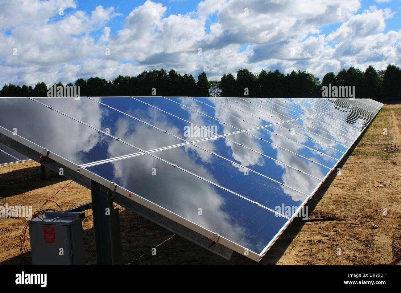 Ferme de panneaux solaires Banque D'Images