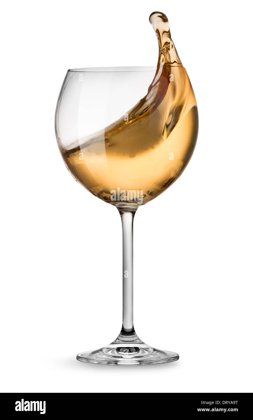 Déménagement en verre de vin blanc sur un fond blanc Banque D'Images
