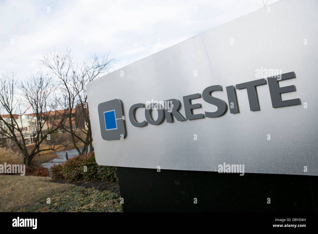 Un signe extérieur d'un centre de données CoreSite à Reston, en Virginie. Banque D'Images