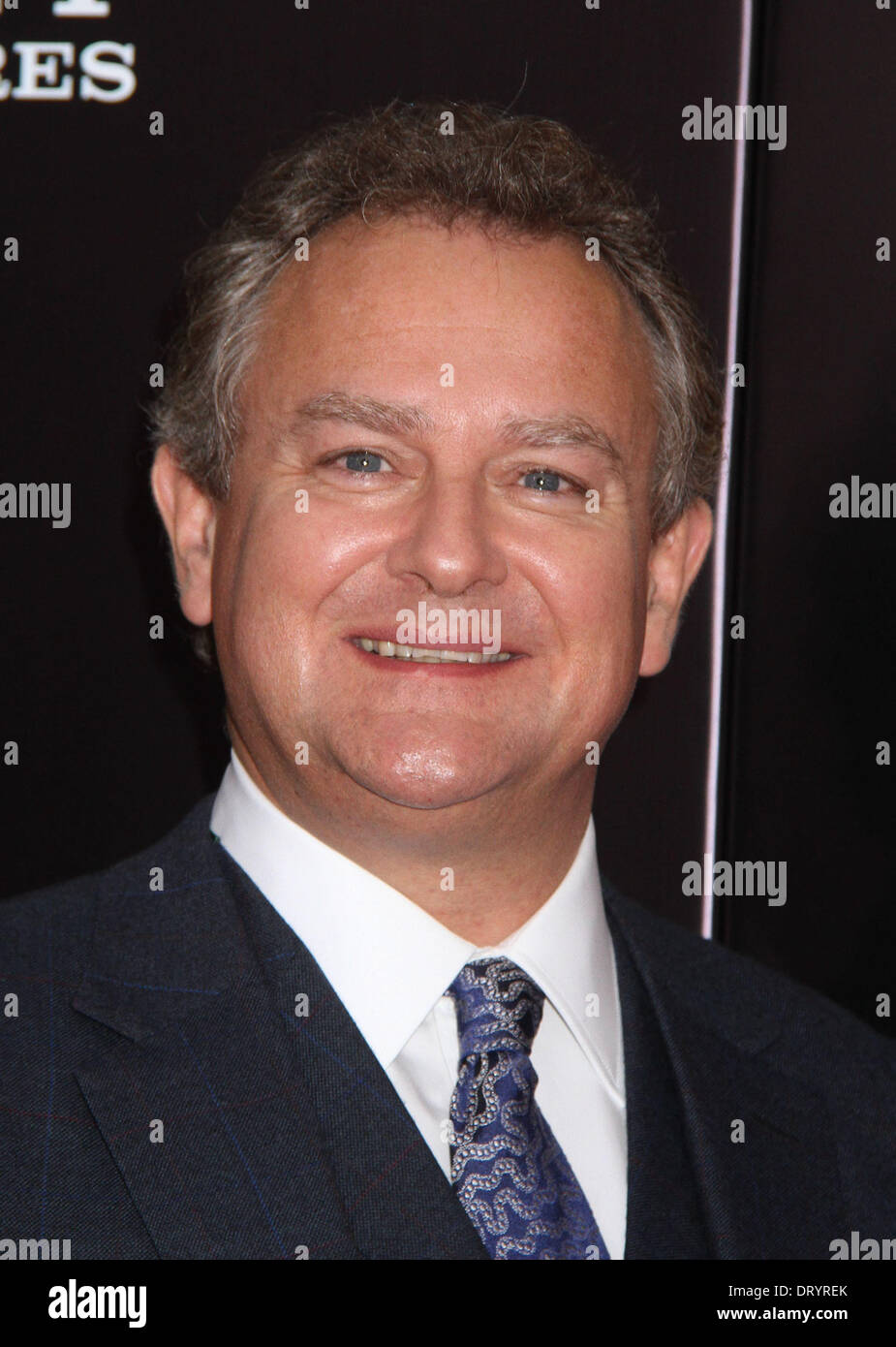 New York, New York, USA. 4e Mar, 2014. Acteur HUGH BONNEVILLE assiste à la première de New York 'Les Monuments Men' tenu à la Ziegfeld Theatre. Credit : Nancy Kaszerman ZUMAPRESS.com/Alamy/Live News Banque D'Images