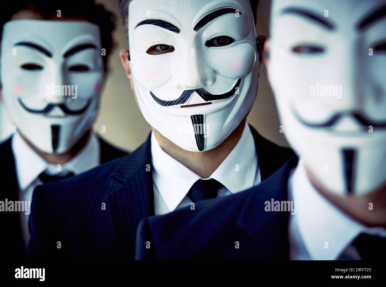 Close-up des gens portant des masques anonyme inconnu Banque D'Images
