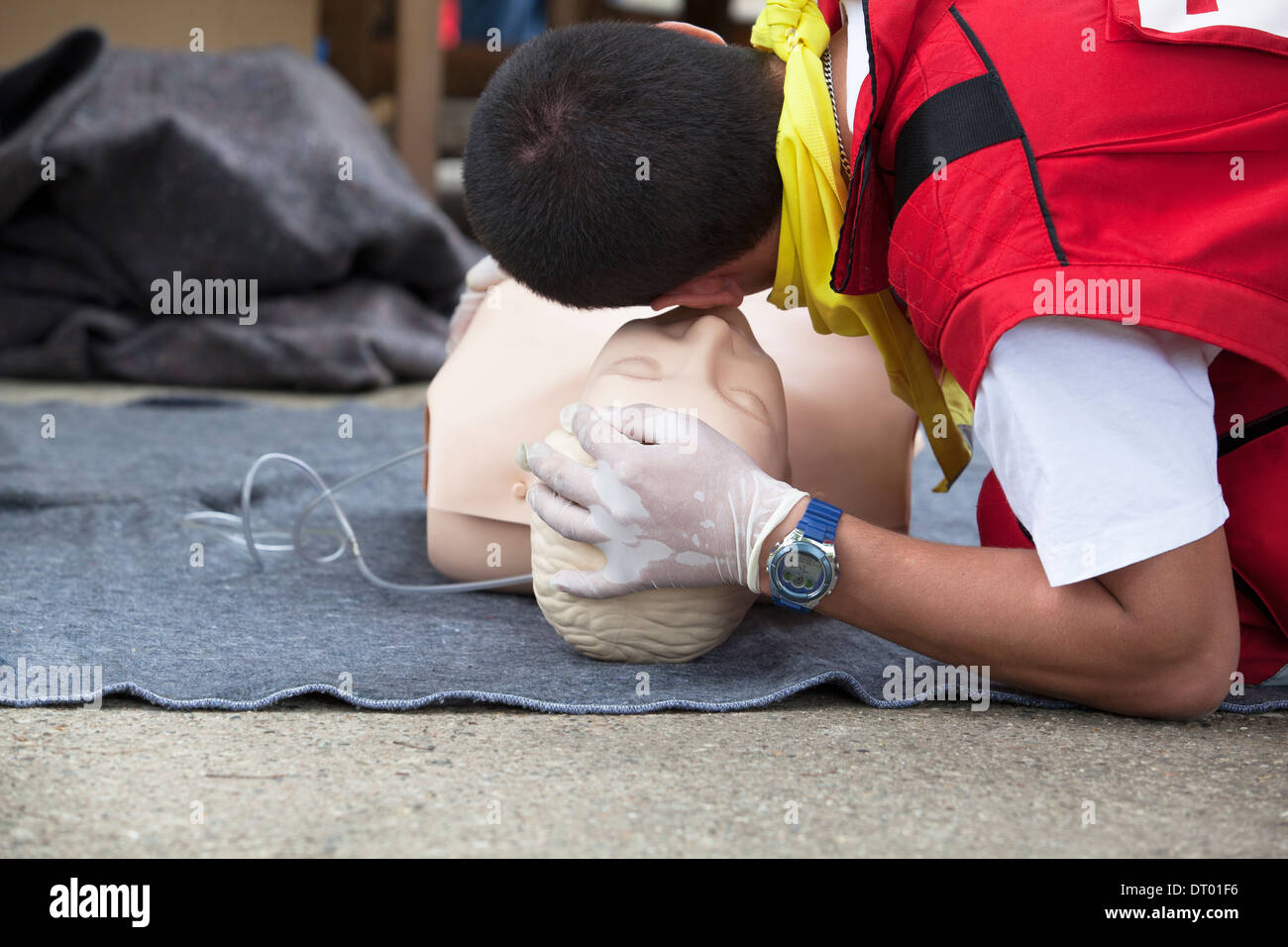 L'examen de praticien du CFCP airways sur dummy Banque D'Images