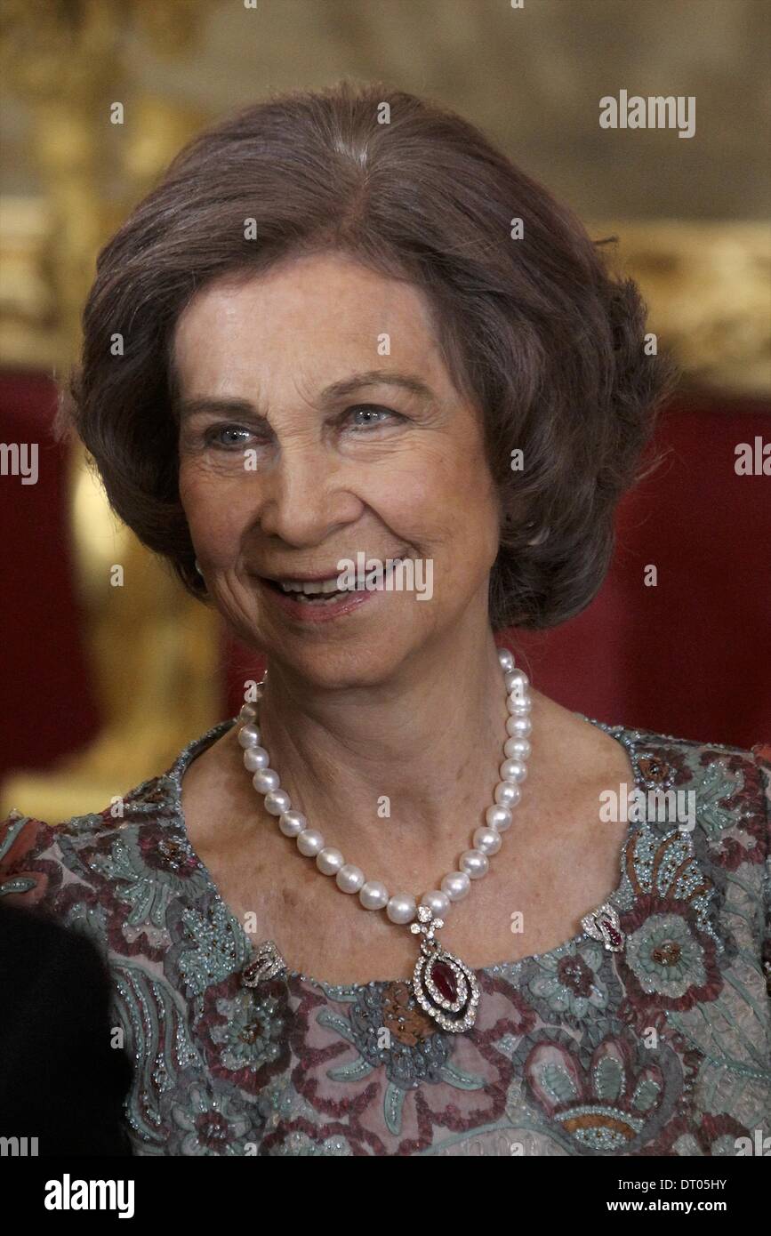 Madrid, Espagne. 5e Mar, 2014. Le Roi Juan Carlos d'Espagne, la Reine Sofia d'Espagne, le Prince Felipe d'Espagne et de la princesse Letizia d'Espagne ont assisté à la réception avec le corps à diplomatique le Palais Royal de Madrid Crédit : Jack Abuin/ZUMAPRESS.com/Alamy Live News Banque D'Images