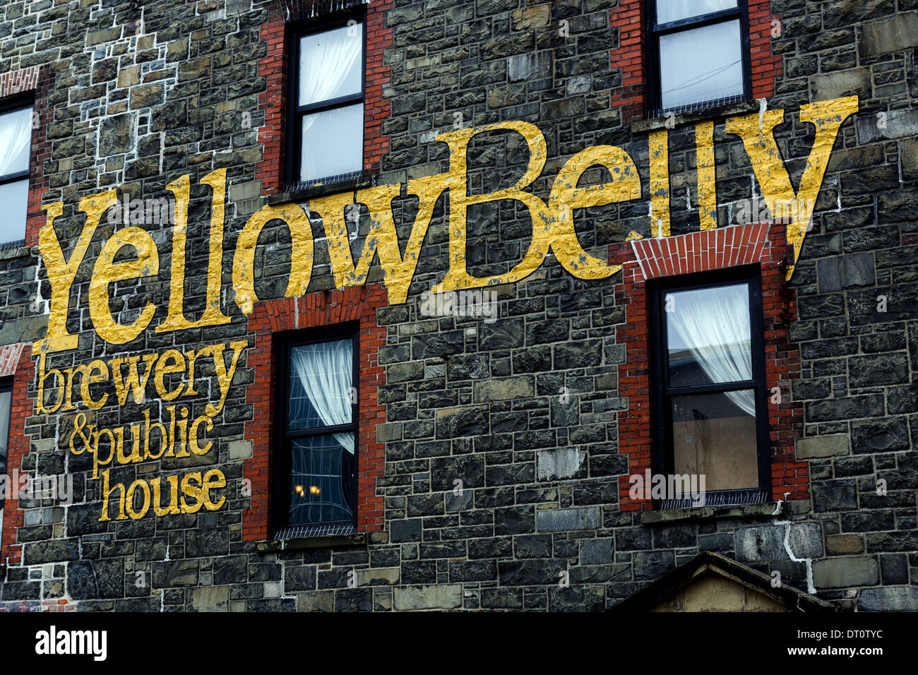 Mur extérieur de la brasserie et du pub Yellow Belly à St. John's, Terre-Neuve-et-Labrador, Canada Banque D'Images