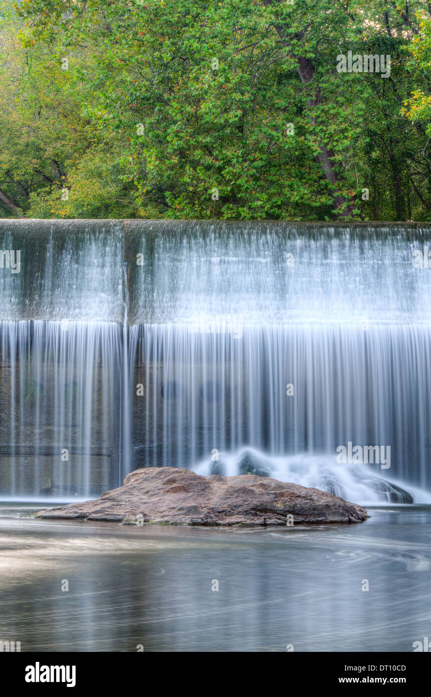 Bloede barrage dans la rivière Patapsco Patapsco dans State Park, Maryland. Banque D'Images