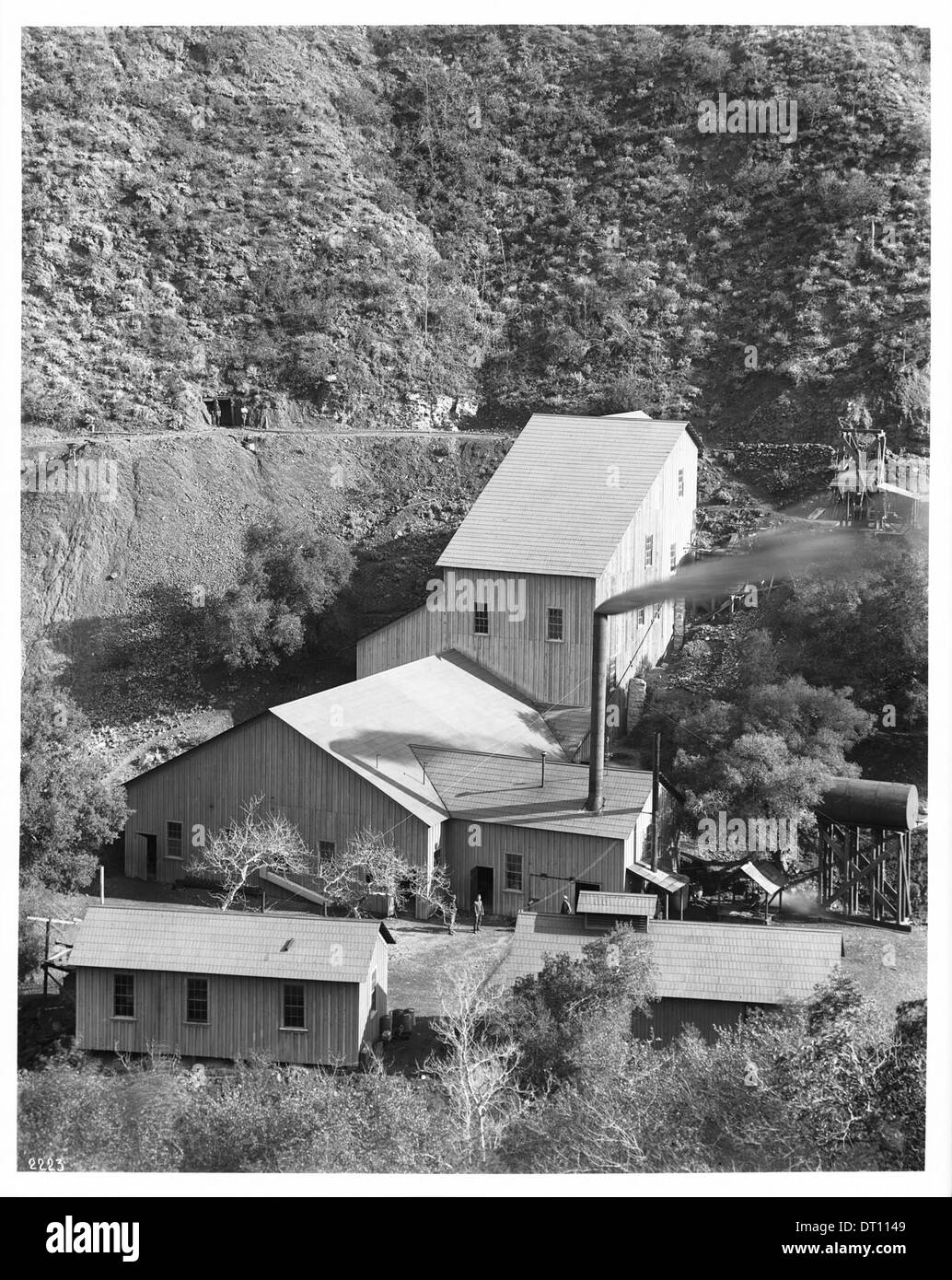 Vue extérieure d'une mine d'étain en Santa Ana Trabuco Canyon, 20 mars 1903 Banque D'Images