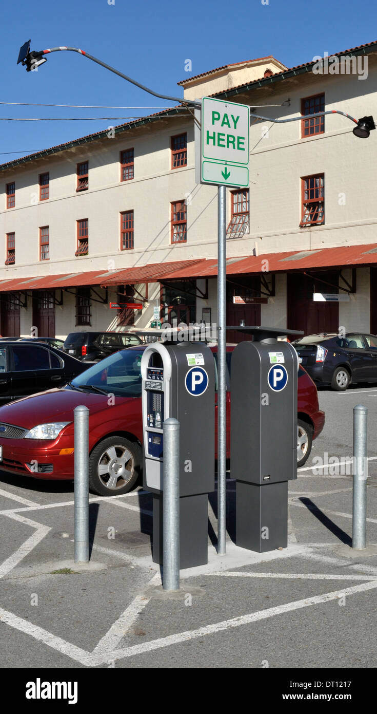 Les machines de paiement de stationnement, Fort Mason Center, San Francisco Banque D'Images