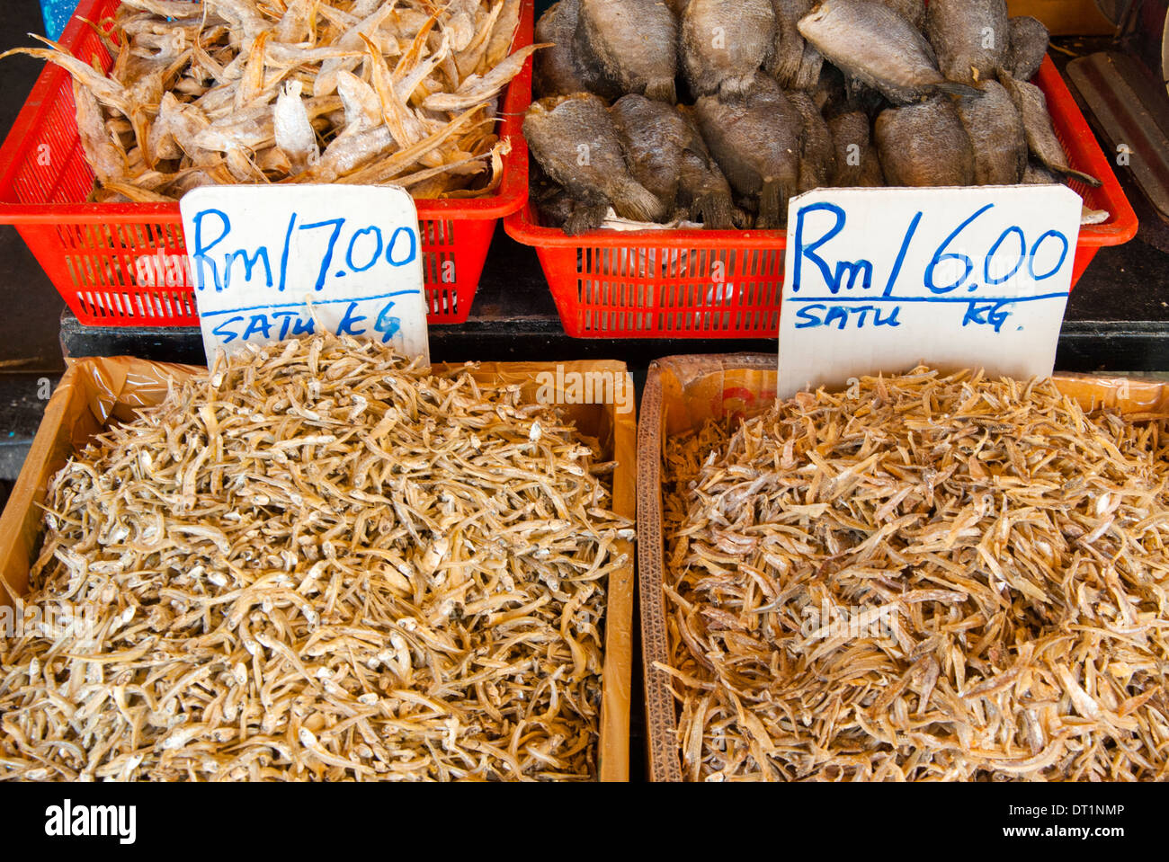Le poisson séché, Food Market, Kuching, Sarawak, Bornéo Malaisien, en Malaisie, en Asie du Sud-Est, l'Asie Banque D'Images