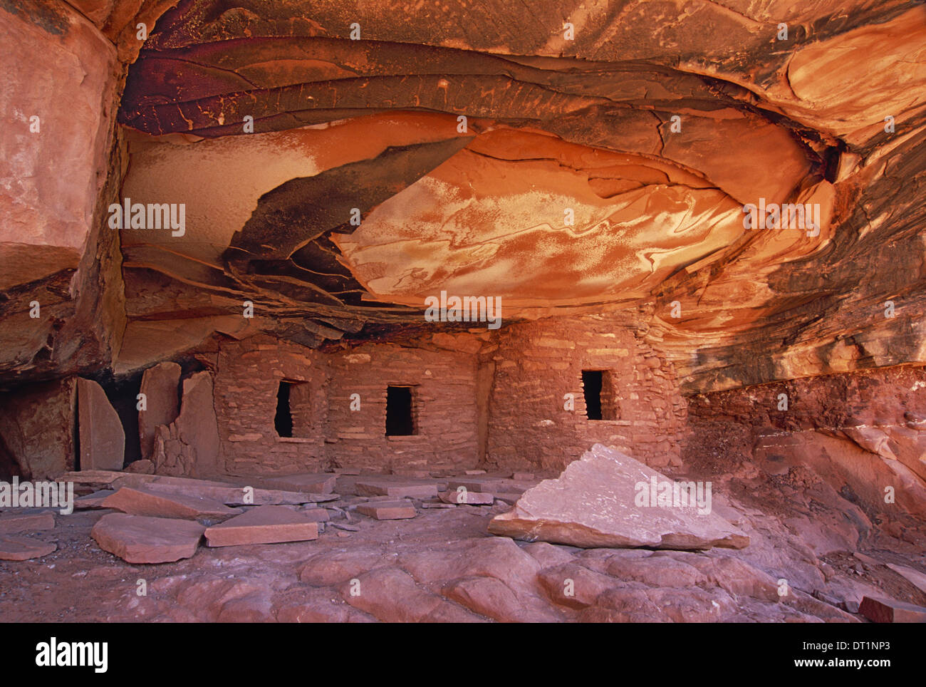 Le feu à la maison ruines à Cedar Mesa Banque D'Images