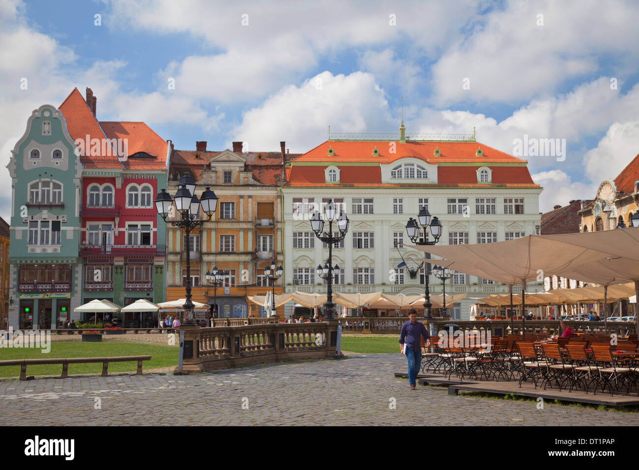 Les cafés en plein air dans la région de Piata Unirii, Timisoara, Roumanie, Europe, Banat Banque D'Images