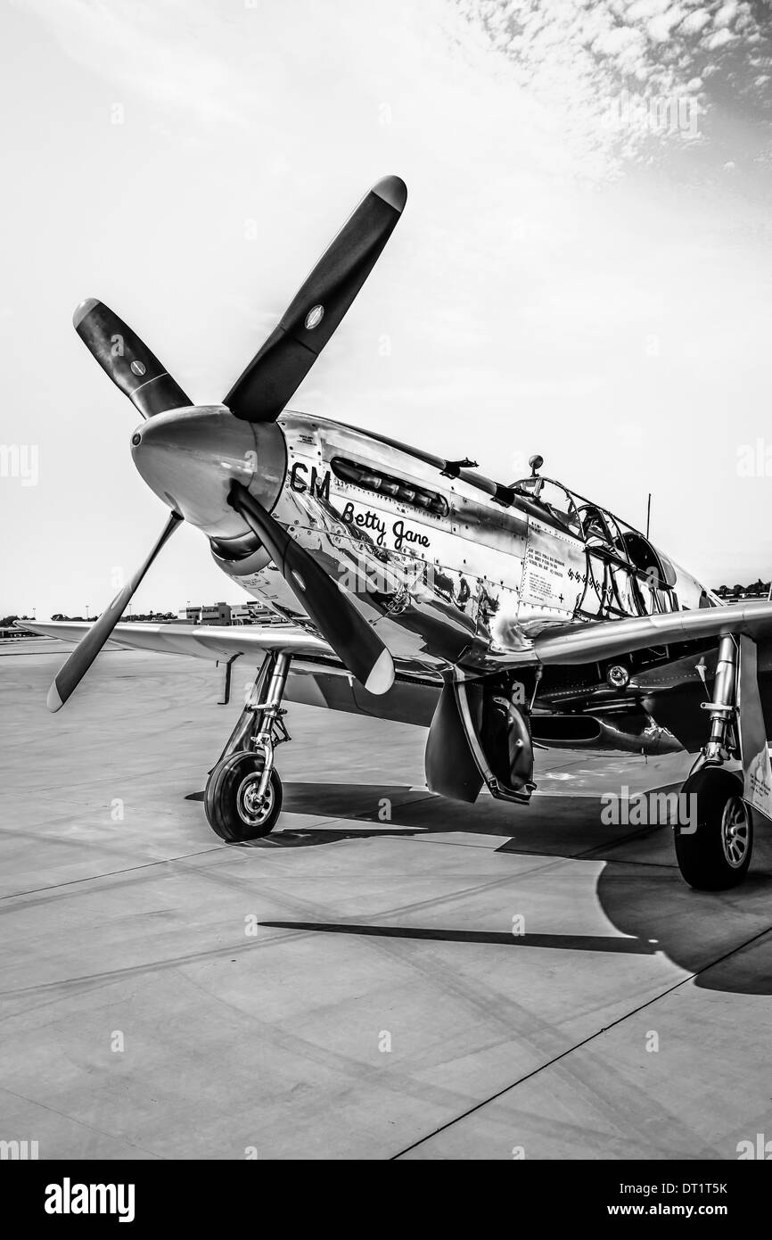 Avion de chasse historique ww2 Banque d'images noir et blanc - Alamy