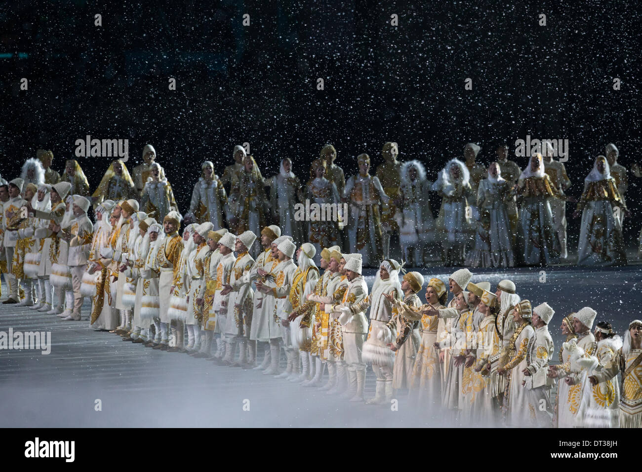 Sotchi, Krasnodar, Russie. 07Th Feb 2014. Sochi, Russie. 07Th Feb 2014. Cérémonies d'ouverture pour les XXIIES JEUX OLYMPIQUES D'hiver de Sotchi 2014. Stade FISHT, Adler/Sochi, Russie : Action Crédit Plus Sport Images/Alamy Live News Banque D'Images