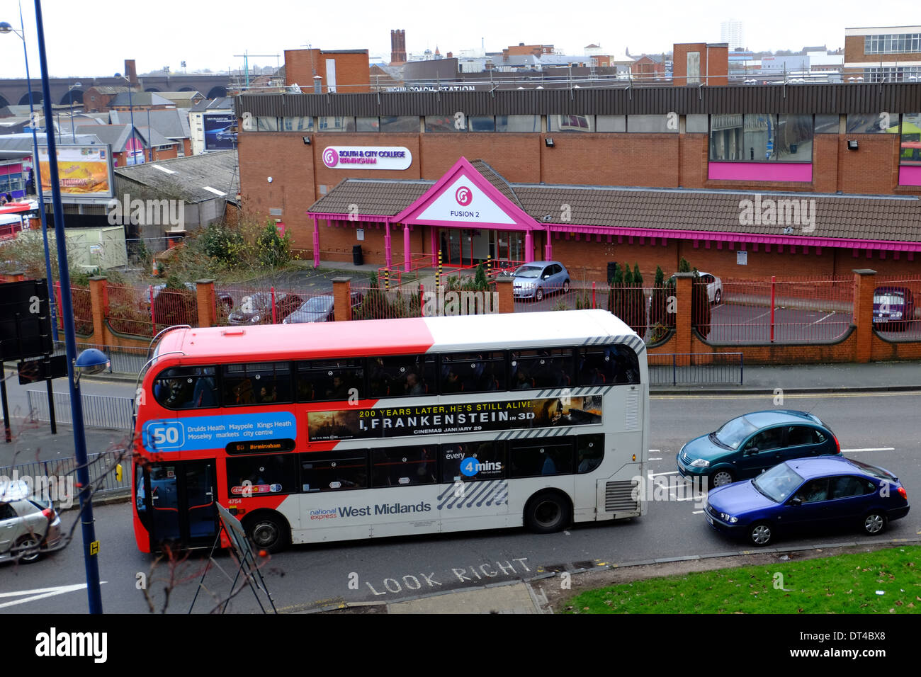 Bus à proximité de la centre commercial Bullring Centre à Birmingham City Centre Banque D'Images