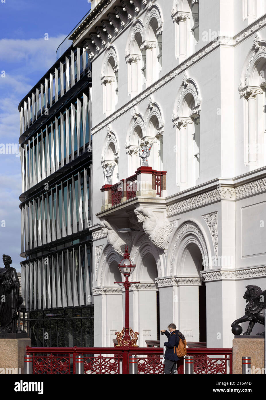 60 London, Londres, Royaume-Uni. Architecte : Kohn Pedersen Fox Associates (KPF), 2014. Vue extérieure avec HOLBORN VIADUCT. Banque D'Images