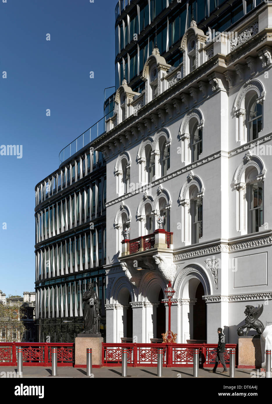 60 London, Londres, Royaume-Uni. Architecte : Kohn Pedersen Fox Associates (KPF), 2014. Vue extérieure avec HOLBORN VIADUCT. Banque D'Images