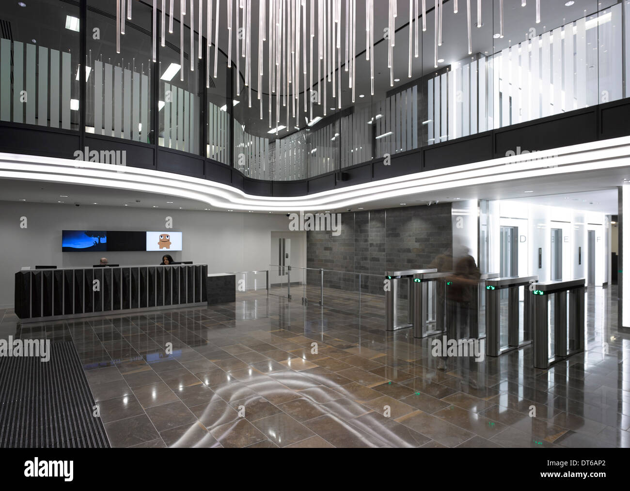 60 London, Londres, Royaume-Uni. Architecte : Kohn Pedersen Fox Associates (KPF), 2014. Vue intérieure dans l'espace réception. Banque D'Images