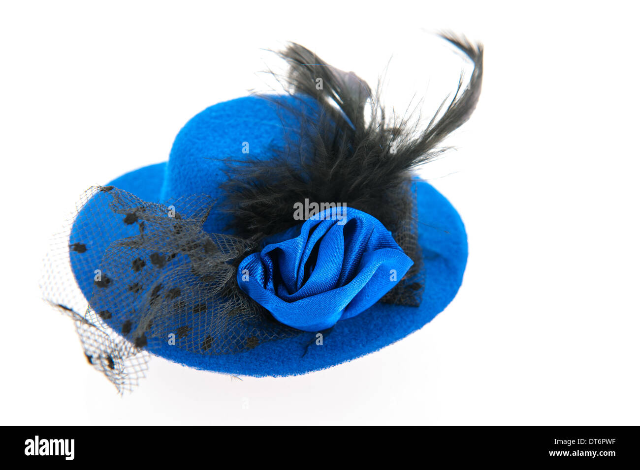 Femelle bleu vintage chapeau à plumes noires Banque D'Images