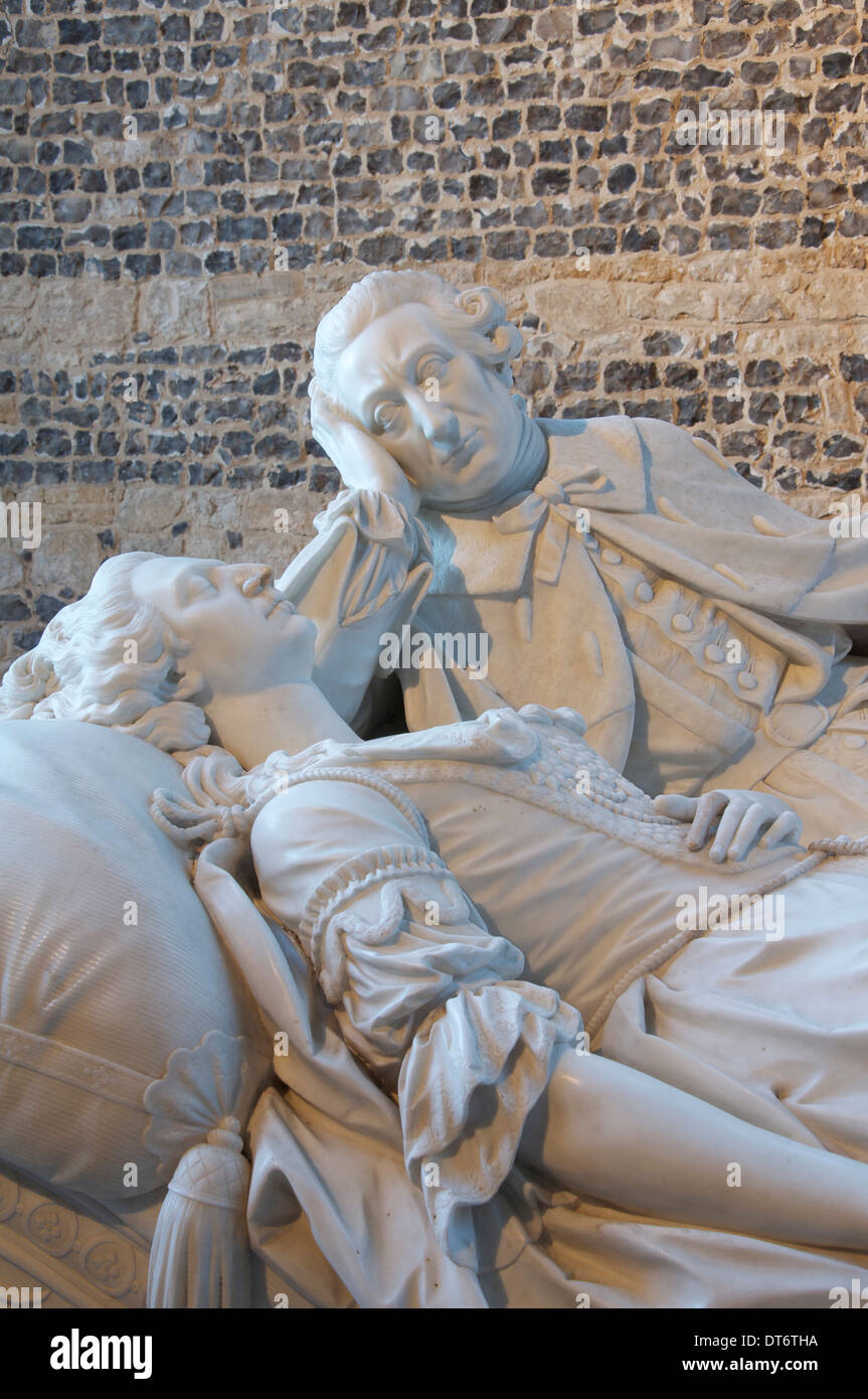 Le Monument à damer Abbaye Milton décrit le chagrin frappé Joseph Damer le deuil son épouse Dame Caroline. Milton Abbas, Dorset, Angleterre. UK. Banque D'Images