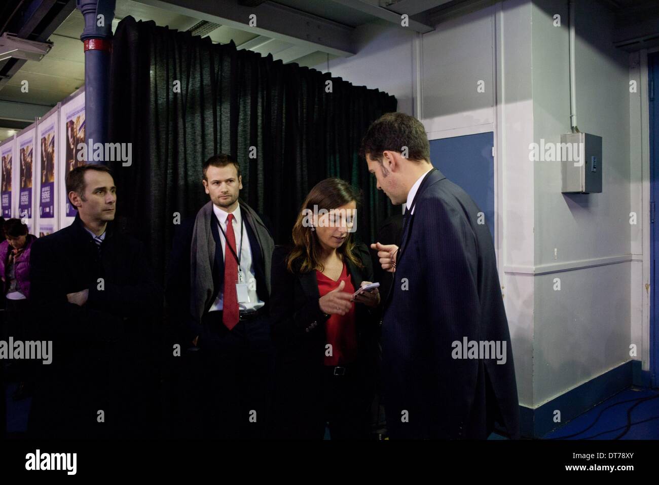 Paris, France. 10 fév, 2014. Première réunion de Nathalie Kosciusko-Morizet, candidate UMP à l'élection à la mairie de Paris dans le gymnase Japy. Nicolas Sarkozy, le dernier président français était là pour la soutenir. Crédit : Michael Bunel/NurPhoto ZUMAPRESS.com/Alamy/Live News Banque D'Images