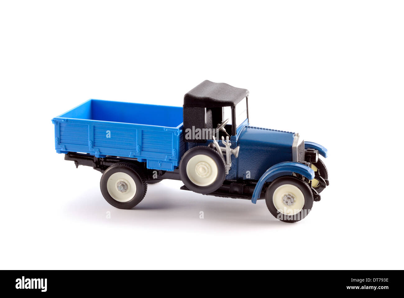 Collection modèle à l'échelle du chariot sur un fond clair Banque D'Images