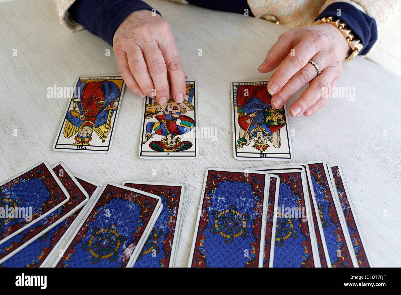 Lecture de carte de tarot Banque D'Images