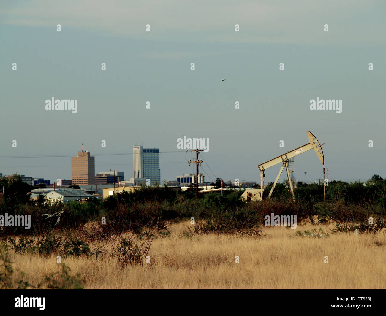 Midland, Texas, dans le centre de le bassin permien est en plein essor le pompage du pétrole et du gaz naturel depuis les années 1920. Banque D'Images