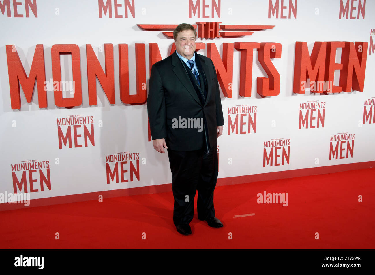 John Goodman arrive pour le UK Premiere de 'The Monuments Men' dans un cinéma du centre de Londres, Londres. Banque D'Images
