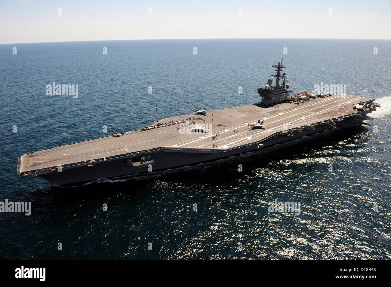 Un X-47B Unmanned Combat Air System à bord de l'USS George H. W. Bush. Banque D'Images