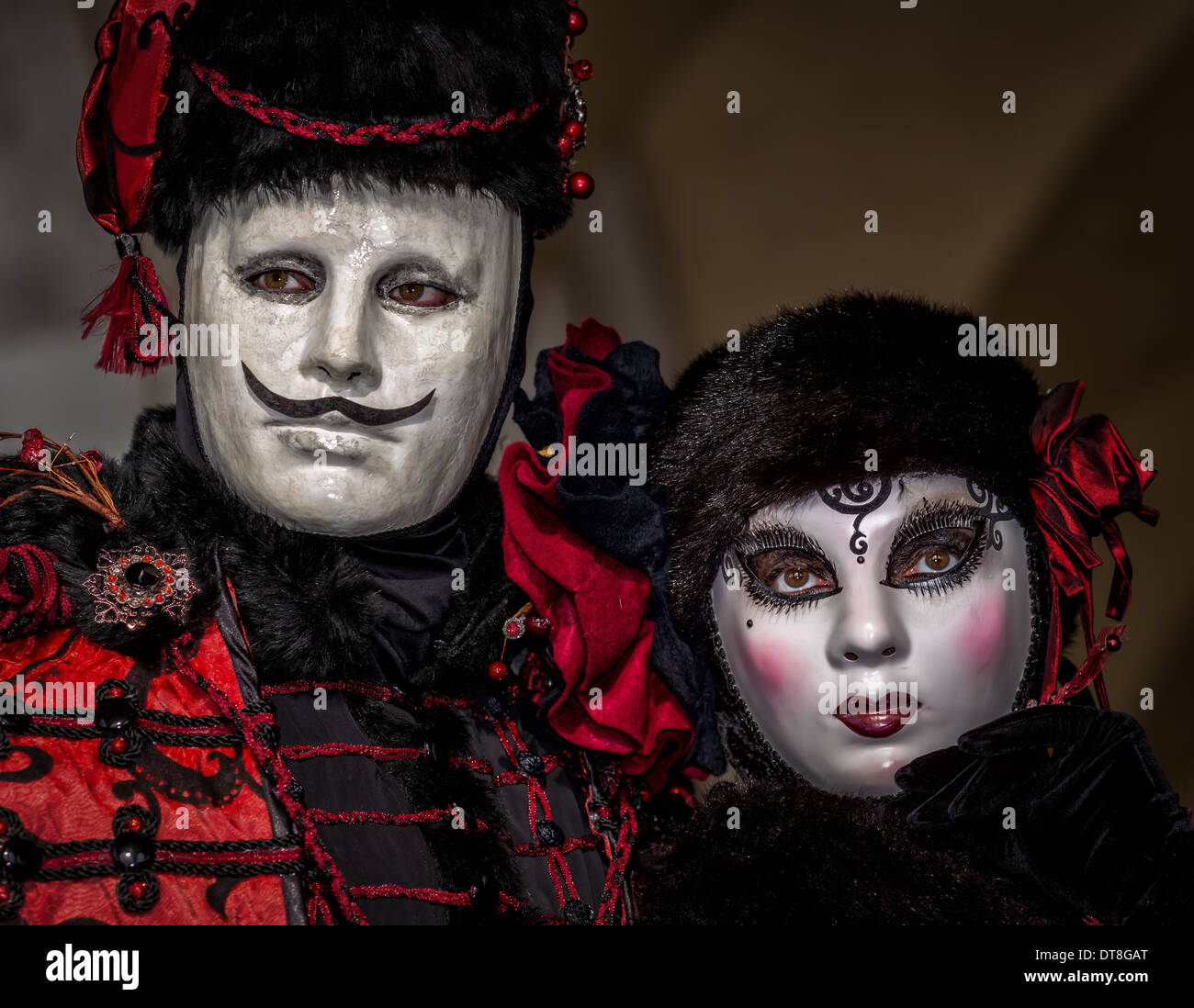 Comment Sappelle Un Homme Qui Se Deguise En Femme L'homme déguisé en femme Banque de photographies et d'images à haute  résolution - Page 2 - Alamy