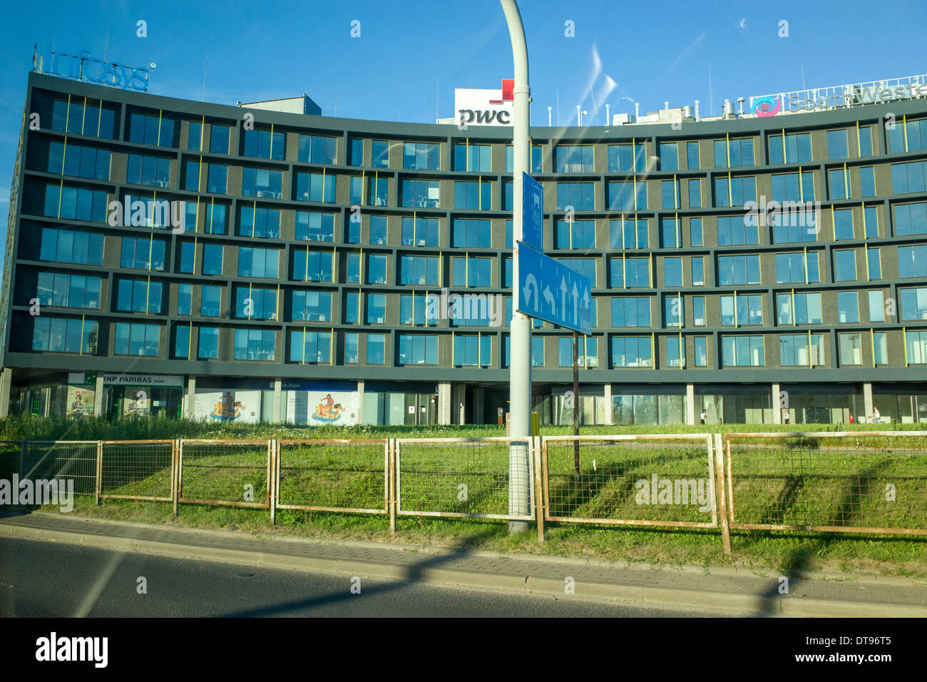 Infosys BPO Pologne est situé dans le nouveau bâtiment de Skanska. Le Centre de la Pologne Lodz Banque D'Images
