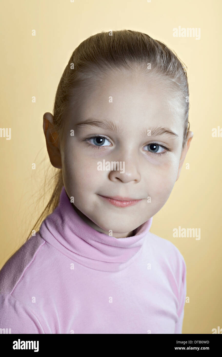 Portrait de jeune fille, close-up Banque D'Images