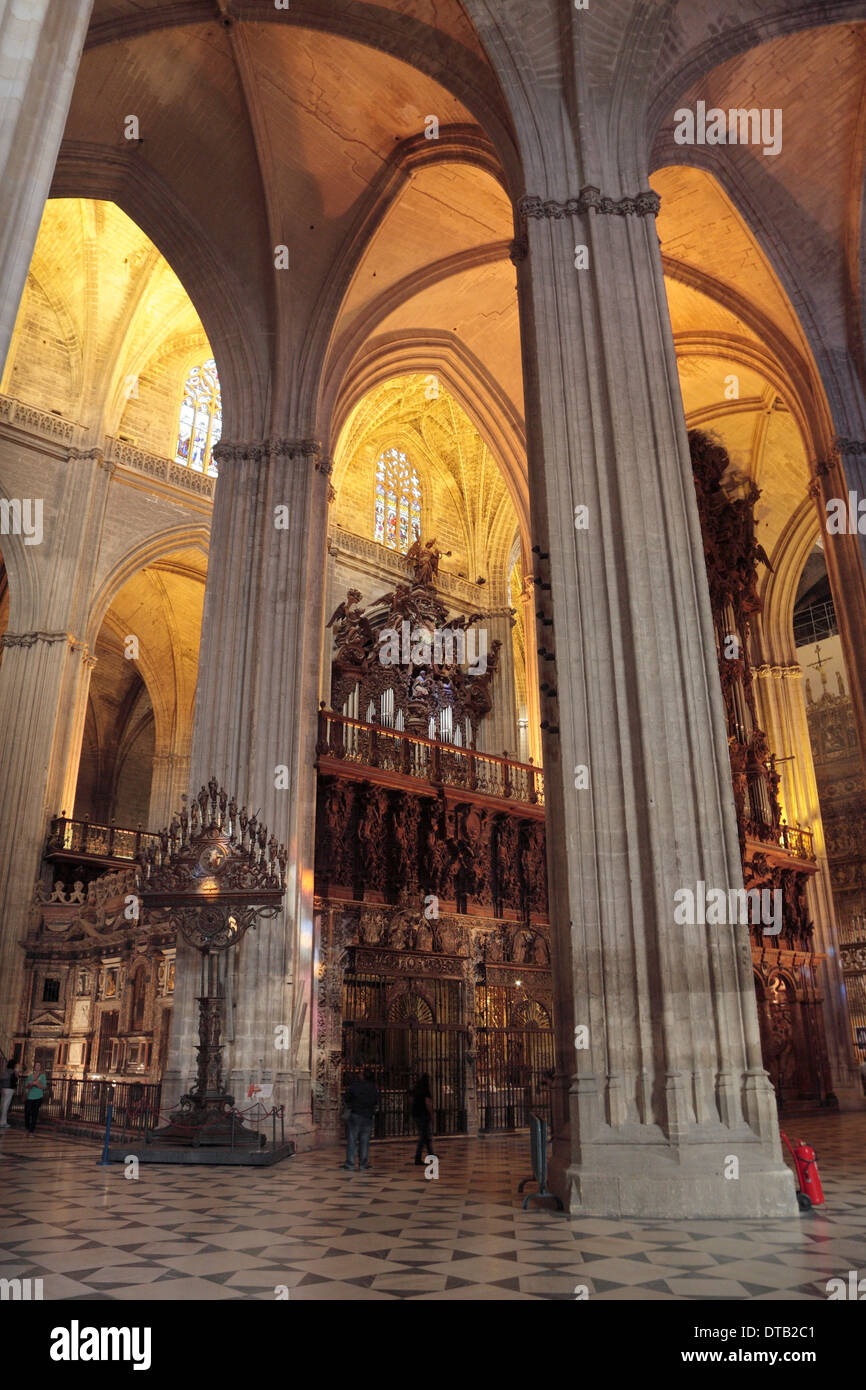 Vue générale à l'intérieur de la Cathédrale de Séville (Catedral) Séville, Andalousie, espagne. Banque D'Images