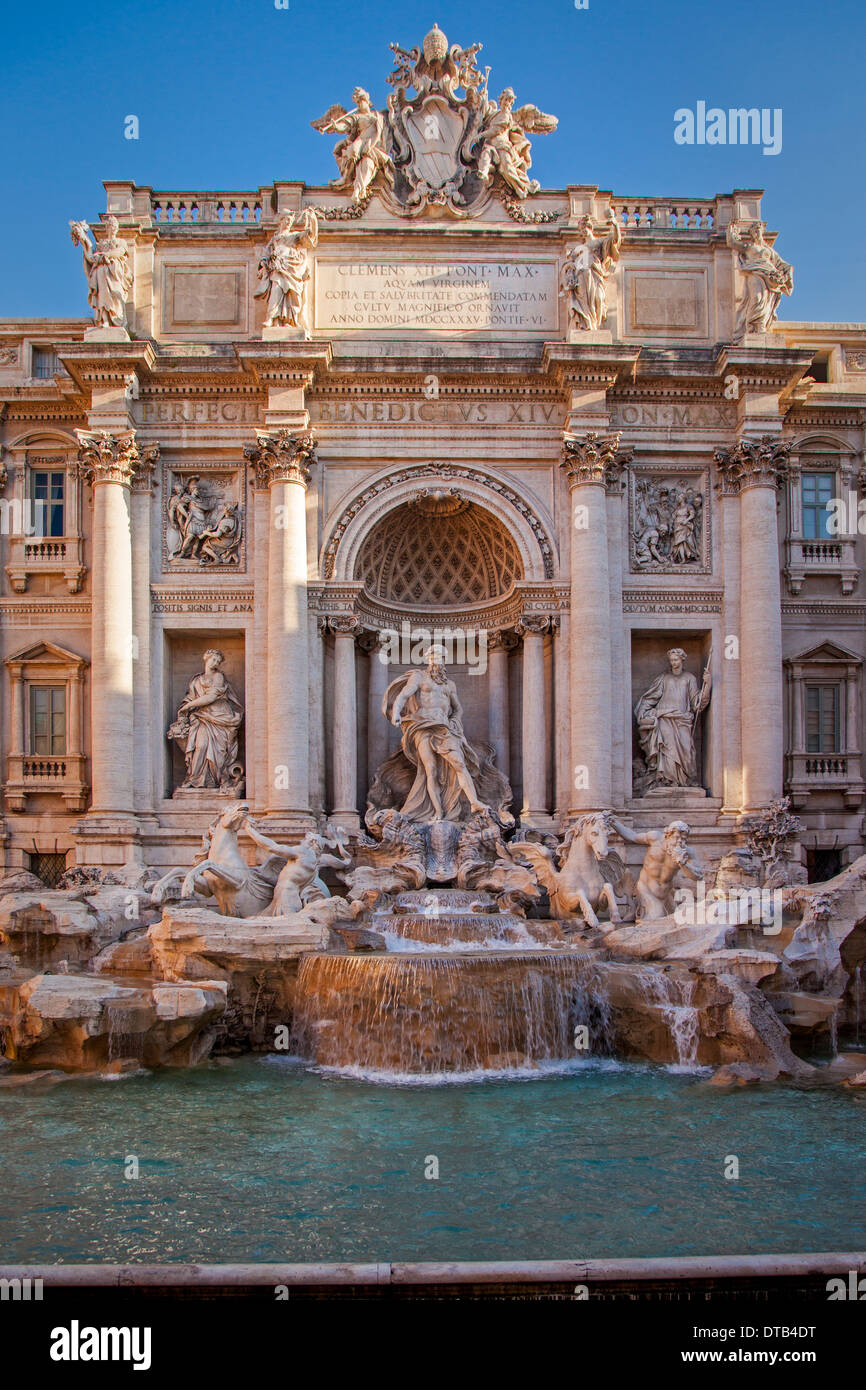 Giuseppe Pannini's Fontaine de Trevi, Rome Lazio Italie Banque D'Images