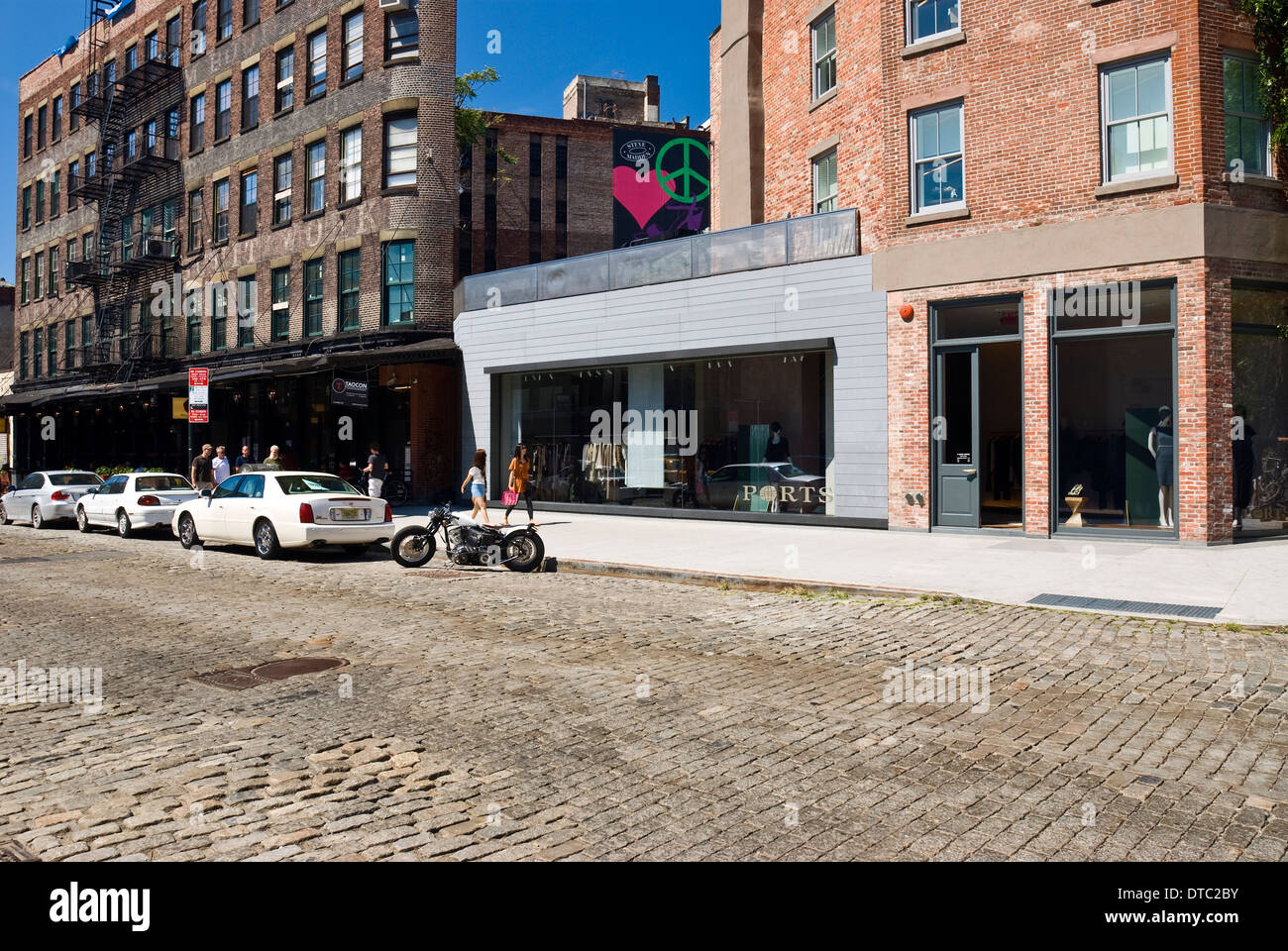 Scène de rue urbaine vide dans le Meatpacking district, la ville de New York. Banque D'Images