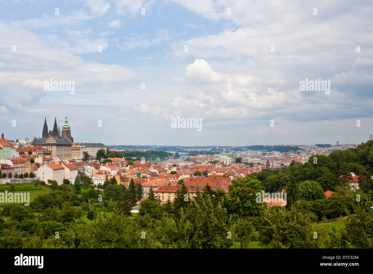 Avis de Hradcany et le château de Prague Banque D'Images