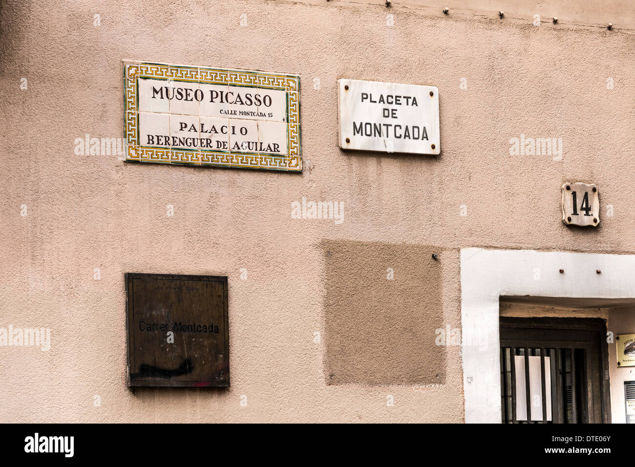 L'Europe, Espagne, Barcelone, quartier Born, promenade touristique, cité médiévale, près de Sta.Maria del Mar et le musée Picasso. Banque D'Images