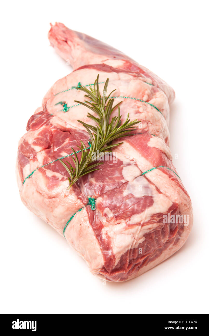 Épaule ou gigot d'agneau (mixte) 2,69 kg isolated on a white background studio. Banque D'Images