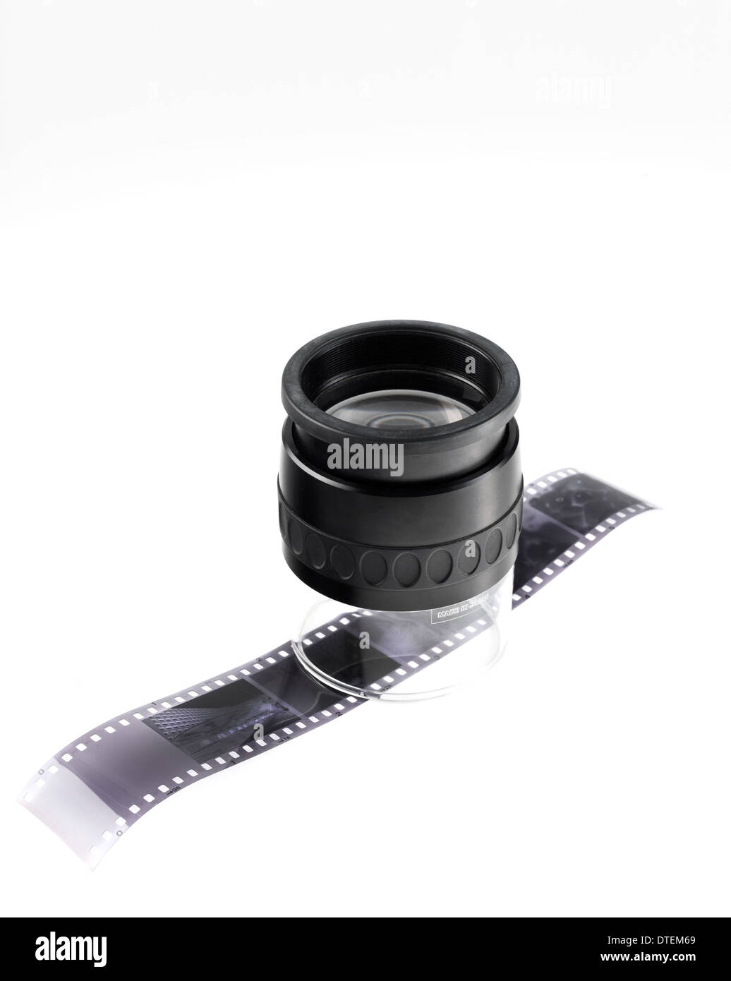 Une loupe photographique, pour visionner des épreuves, des négatifs et des films / Logo retiré dans Photoshop Banque D'Images